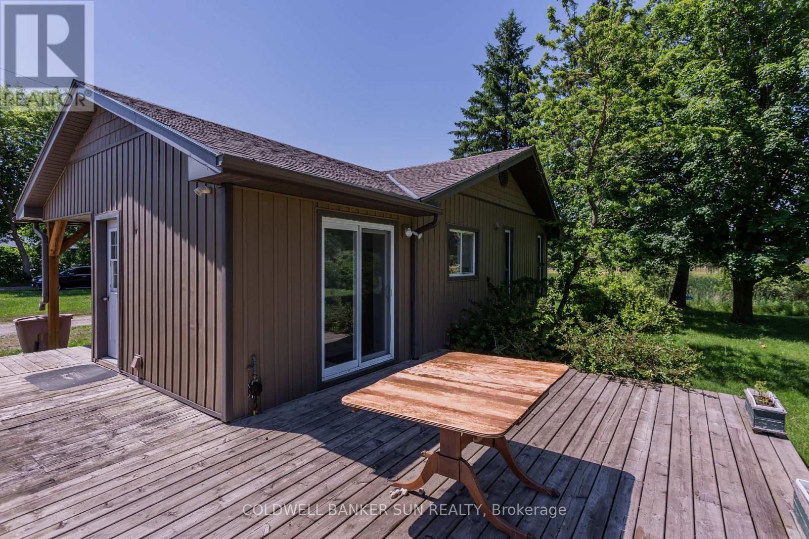 686078 Oxford Rd 2 Road, Norwich, ON - Outdoor With Deck Patio Veranda With Exterior