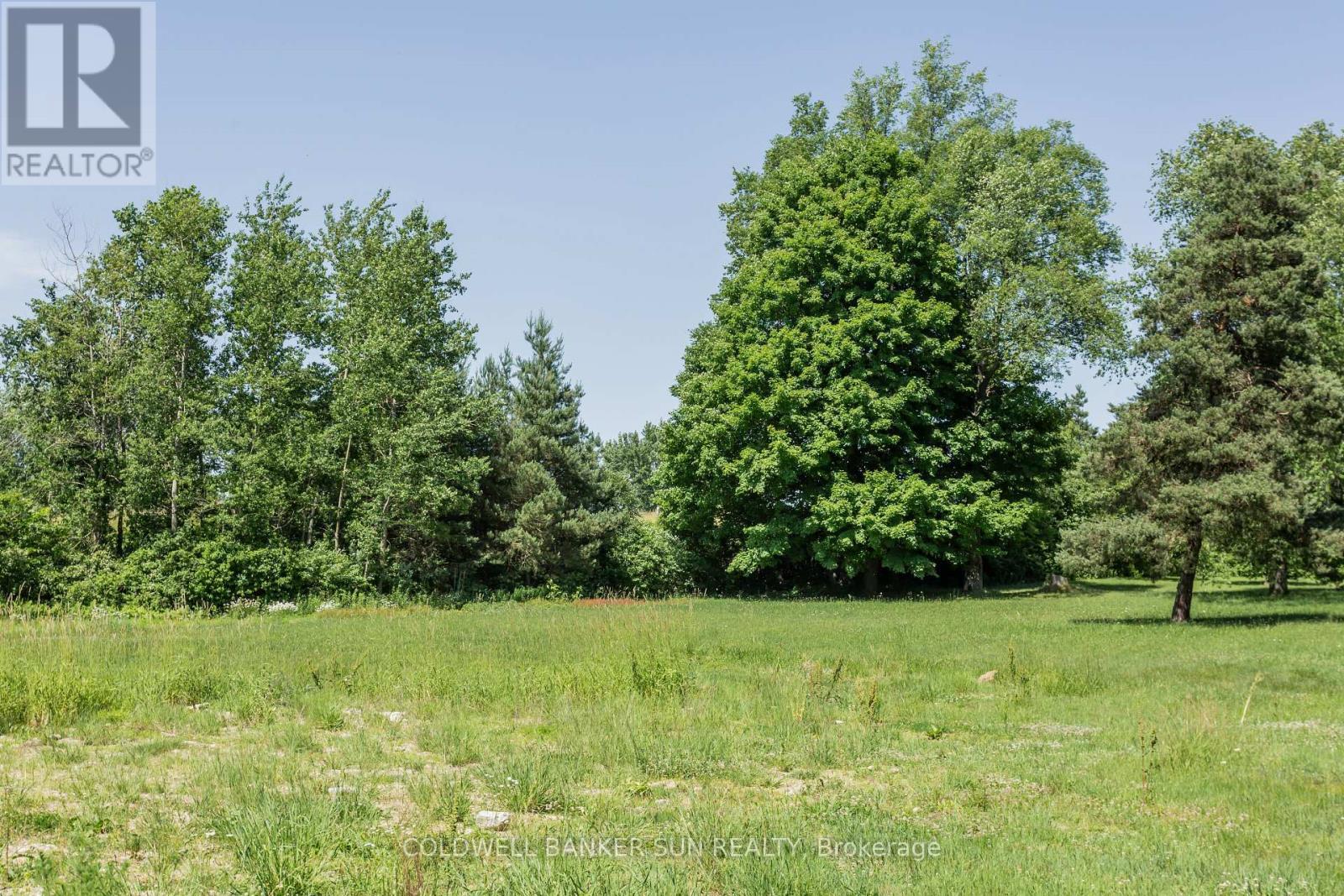 686078 Oxford Rd 2 Road, Norwich, ON - Outdoor