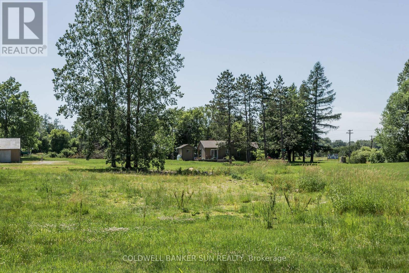 686078 Oxford Rd 2 Road, Norwich, ON - Outdoor