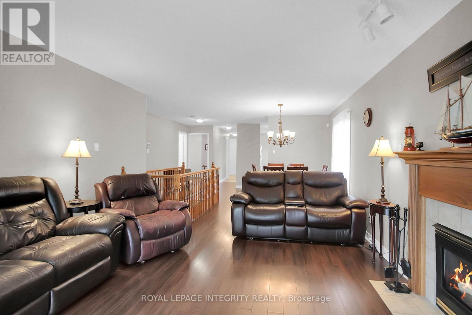 22 Halkirk Avenue, Ottawa, ON - Indoor Photo Showing Living Room With Fireplace