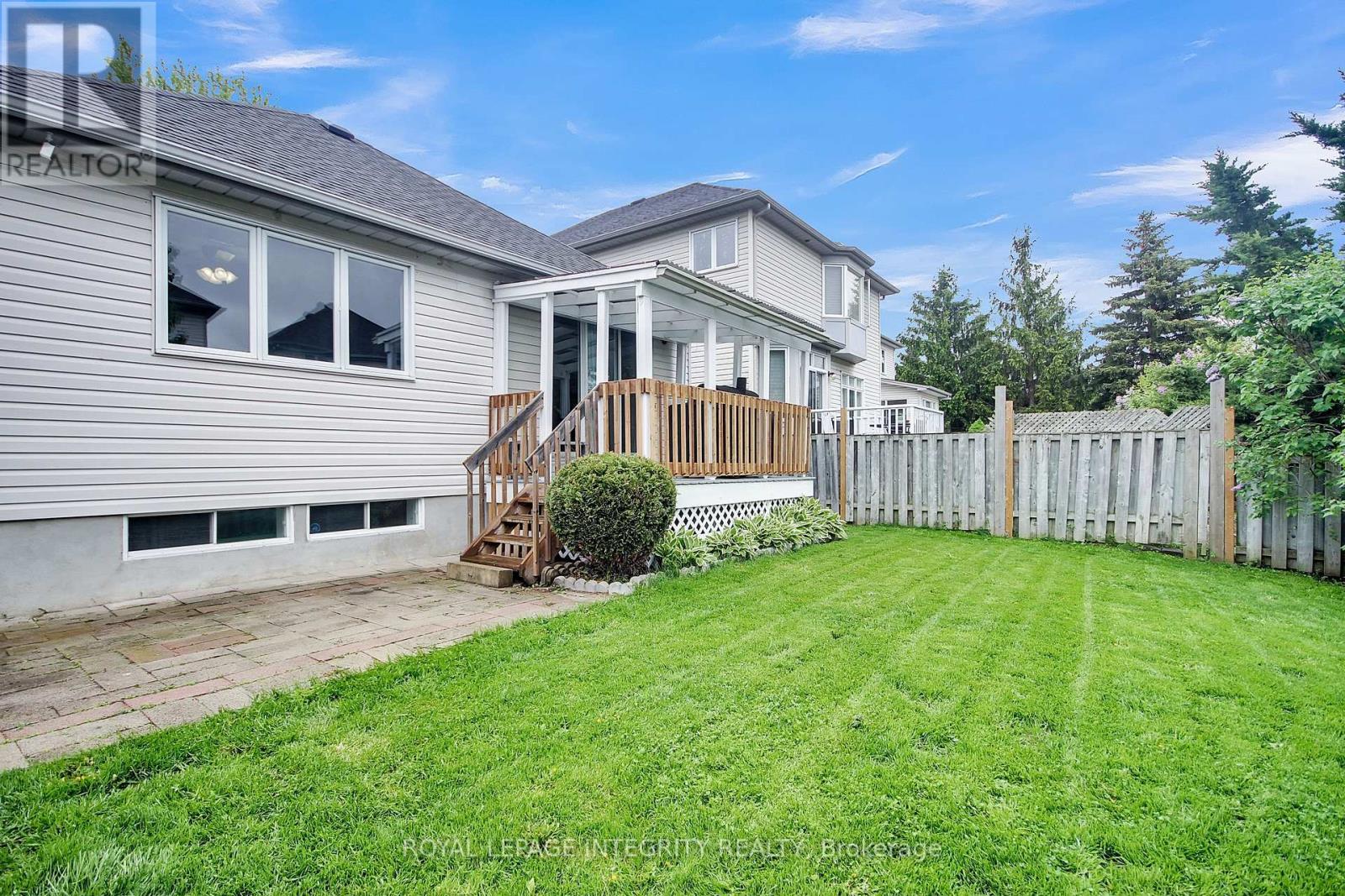 22 Halkirk Avenue, Ottawa, ON - Outdoor