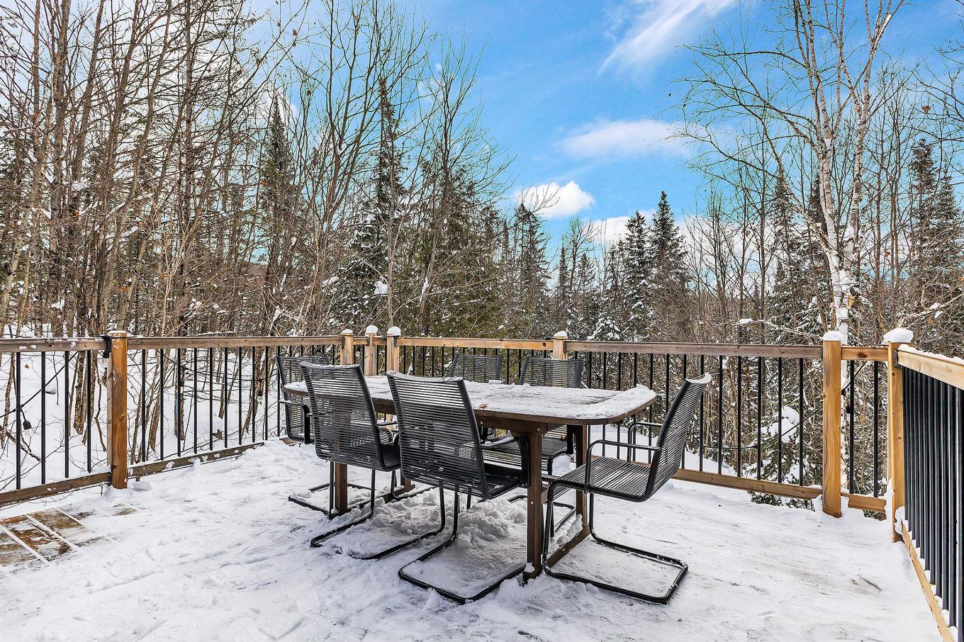 Balcon - 16 Ch. De La Mésange, Val-Des-Monts, QC - Outdoor