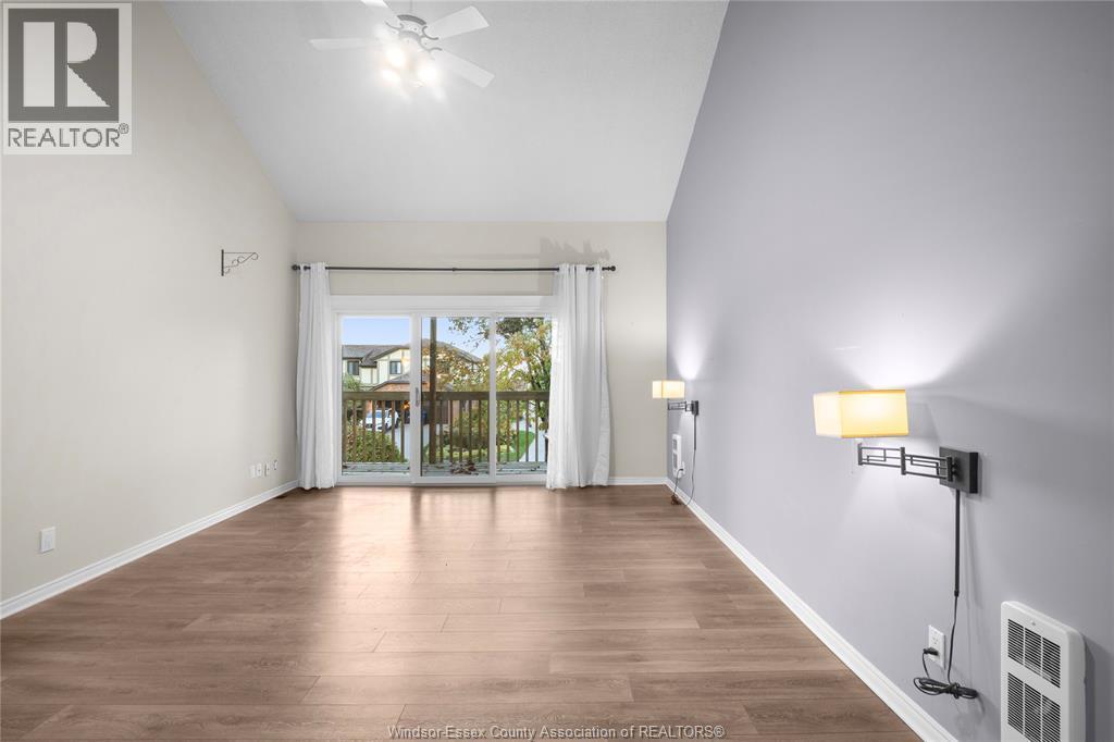 128 Marine, Tecumseh, ON - Indoor