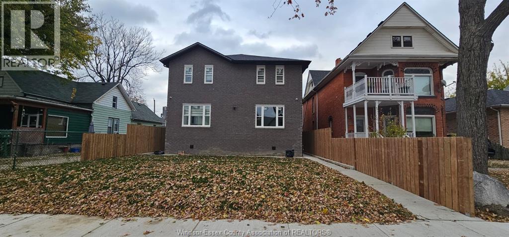 536 Caron Ave Unit B, Windsor, ON - Outdoor