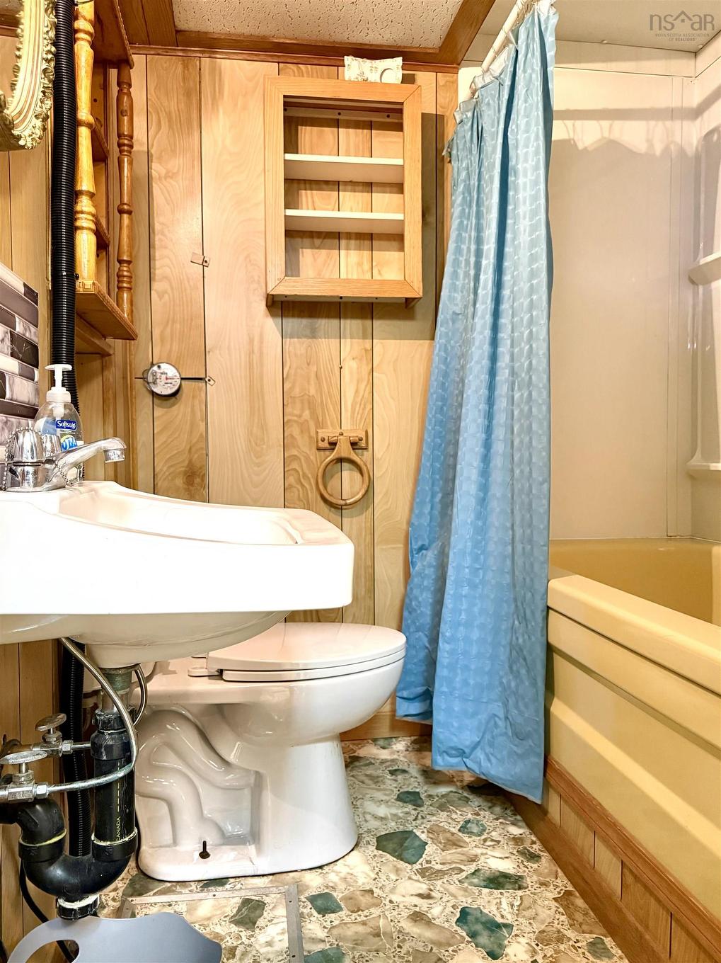 46 Cornwall Street, Amherst, NS