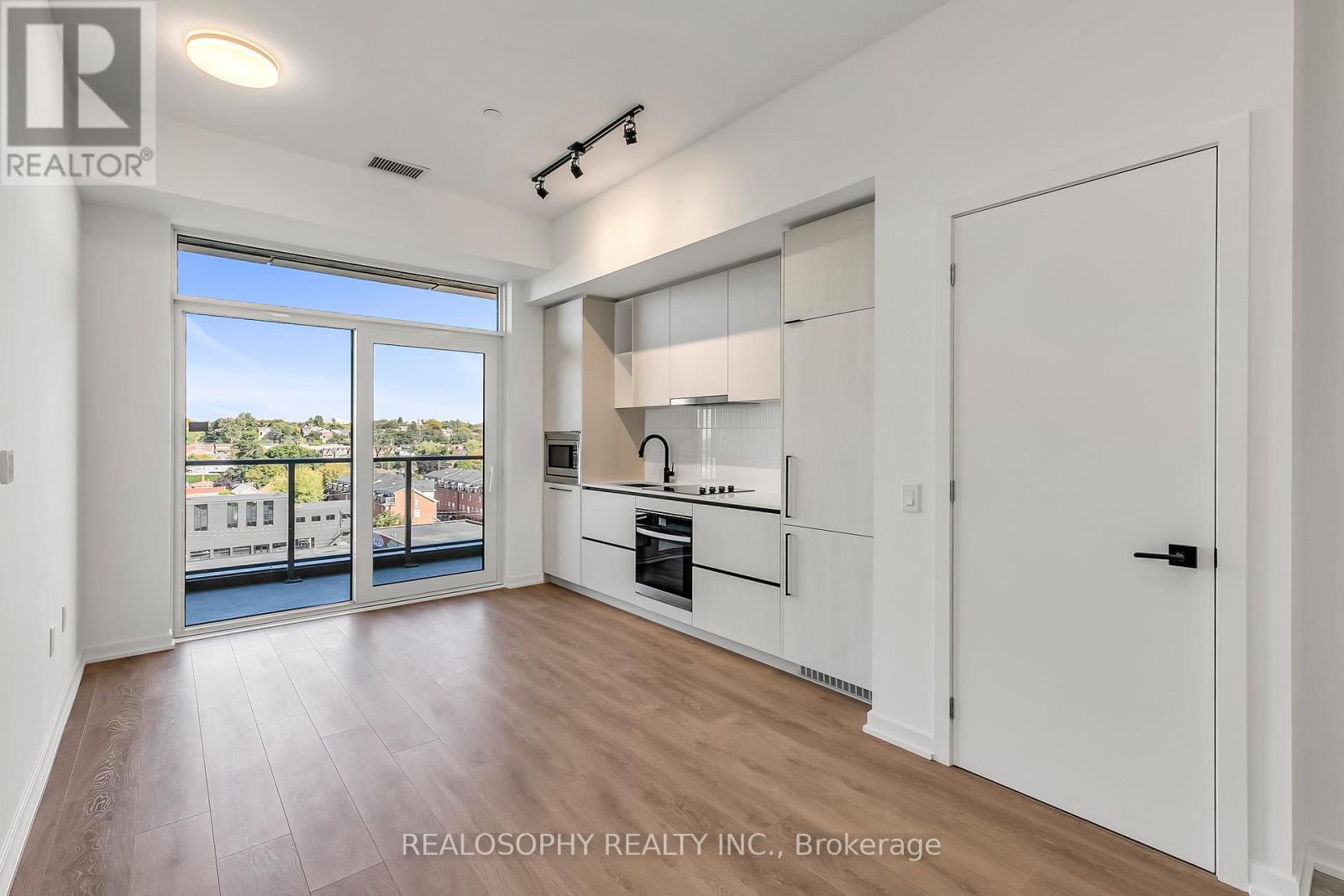 706 - 1285 Dupont Street, Toronto, ON - Indoor Photo Showing Kitchen
