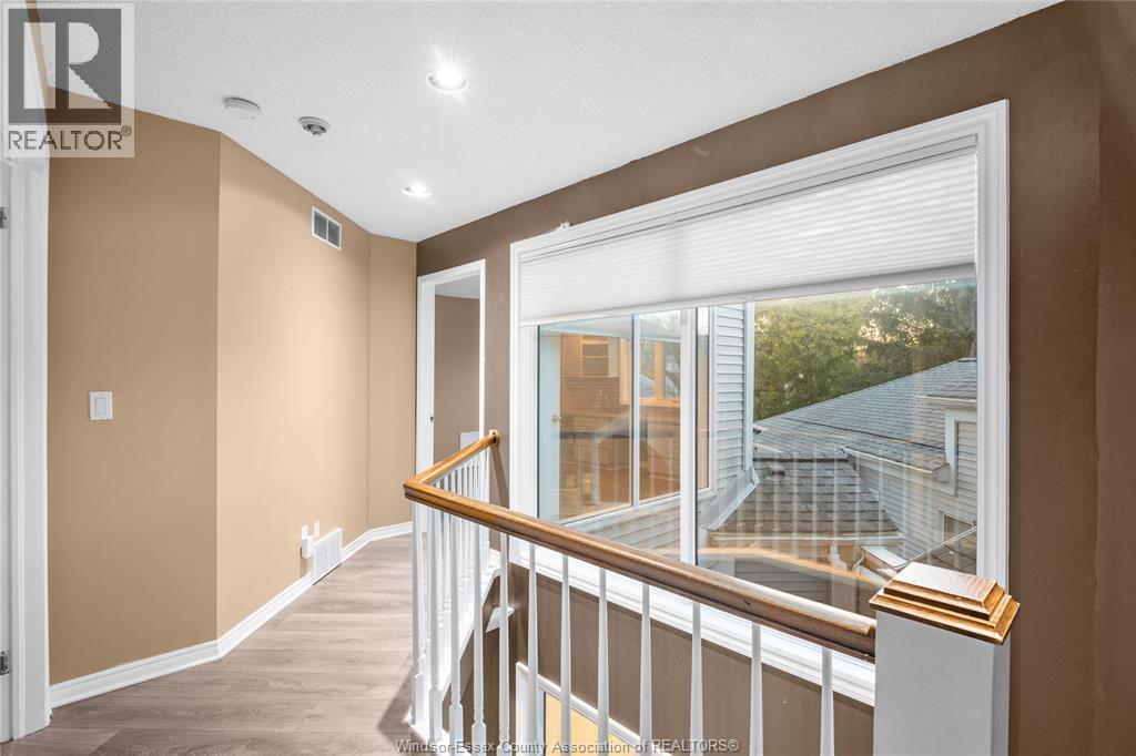 128 Marine, Tecumseh, ON - Indoor Photo Showing Other Room