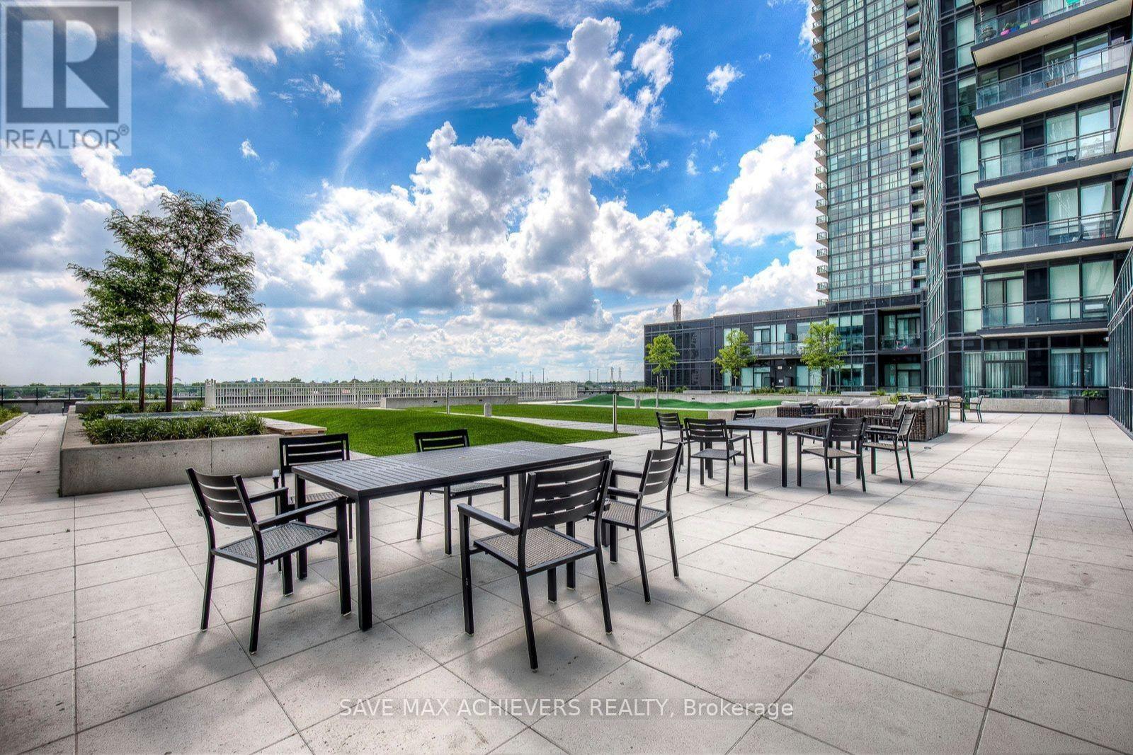 801 - 510 Curran Place, Mississauga, ON - Outdoor
