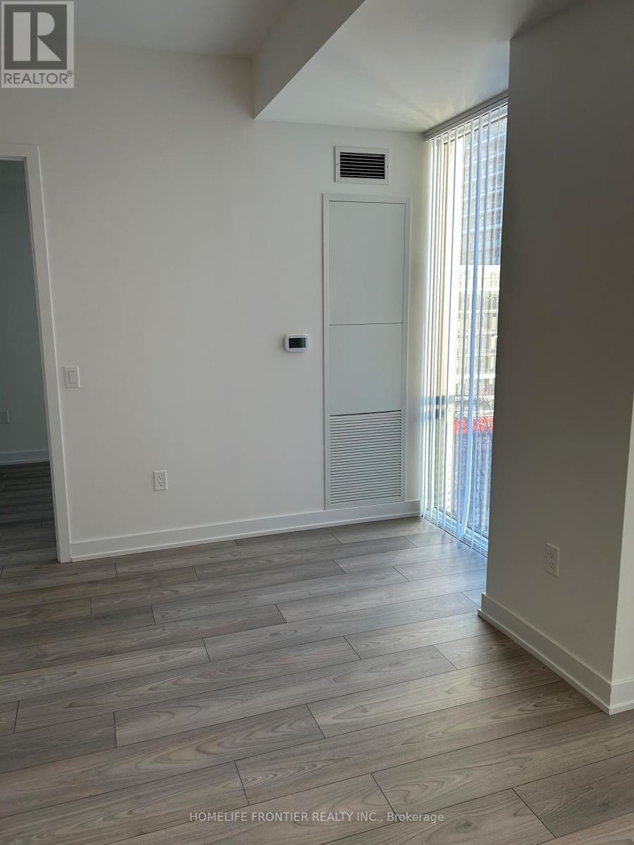 720 - 5858 Yonge Street, Toronto, ON - Indoor Photo Showing Other Room
