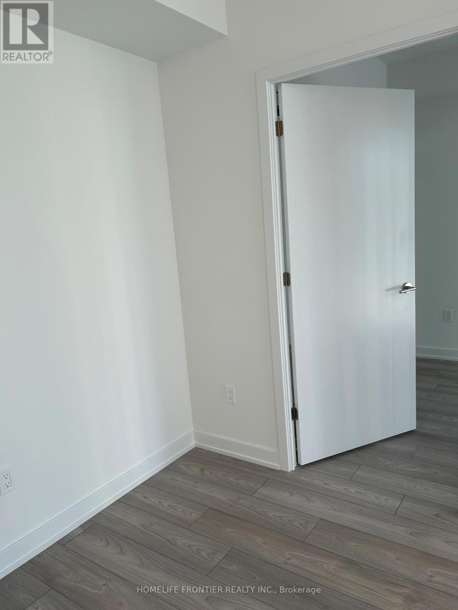 720 - 5858 Yonge Street, Toronto, ON - Indoor Photo Showing Other Room