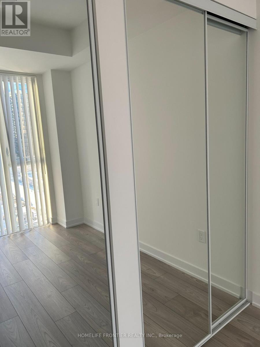 720 - 5858 Yonge Street, Toronto, ON - Indoor