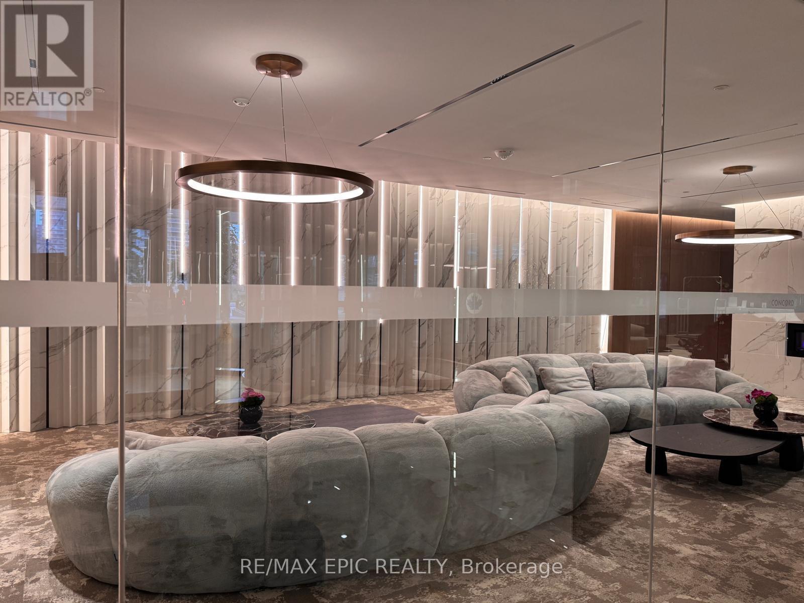 1611 - 1 Concord Cityplace Way, Toronto, ON - Indoor Photo Showing Other Room