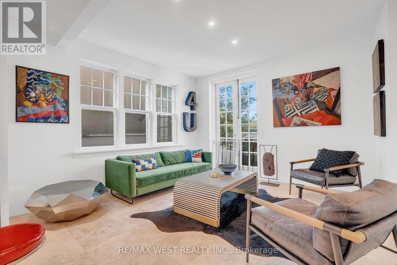 53 Argyle Street, Toronto, ON - Indoor Photo Showing Other Room