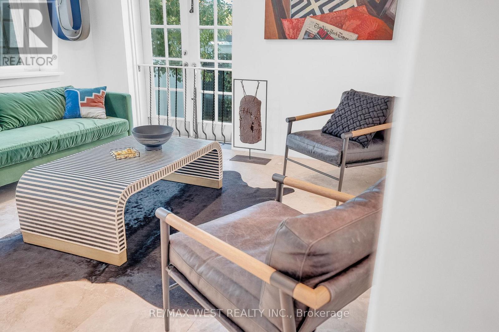 53 Argyle Street, Toronto, ON - Indoor Photo Showing Other Room