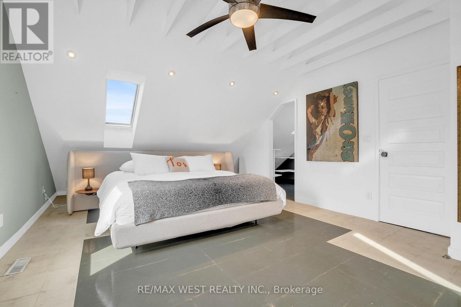 53 Argyle Street, Toronto, ON - Indoor Photo Showing Bedroom