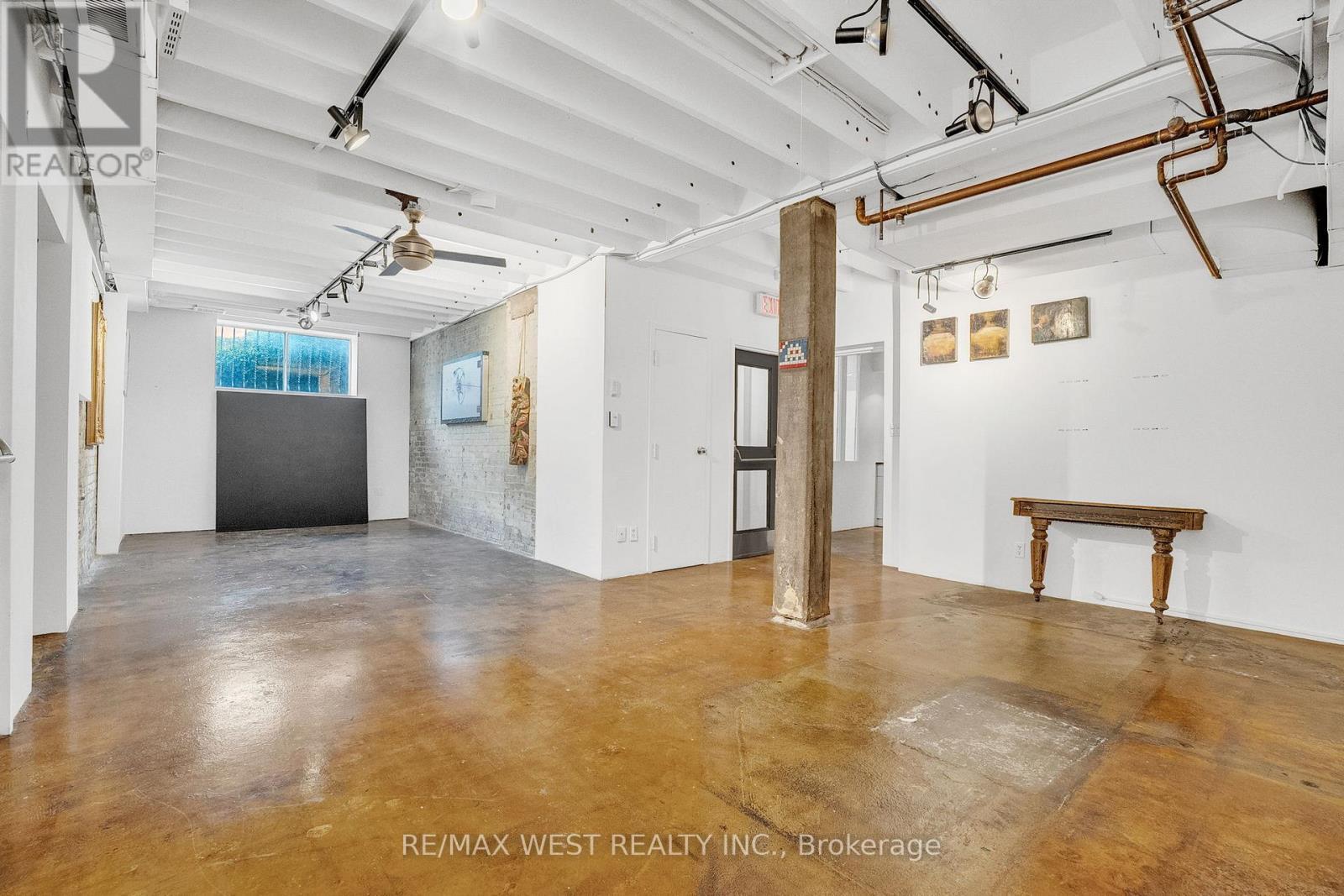 53 Argyle Street, Toronto, ON - Indoor Photo Showing Other Room
