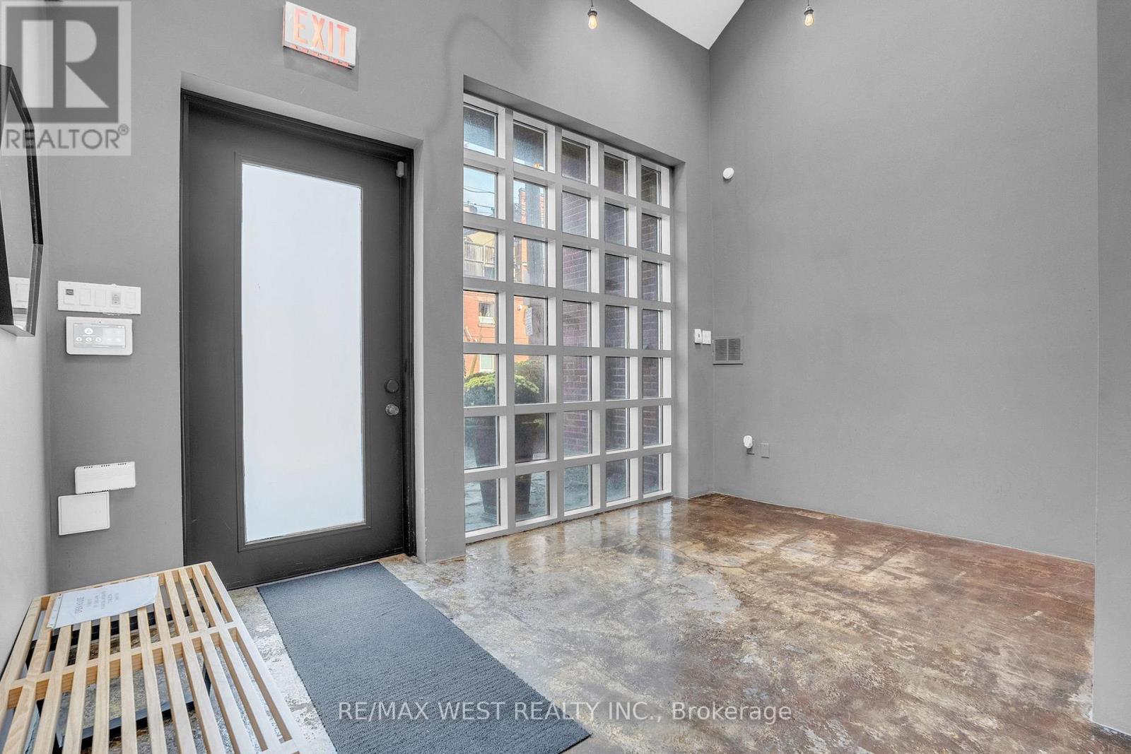 53 Argyle Street, Toronto, ON - Indoor Photo Showing Other Room