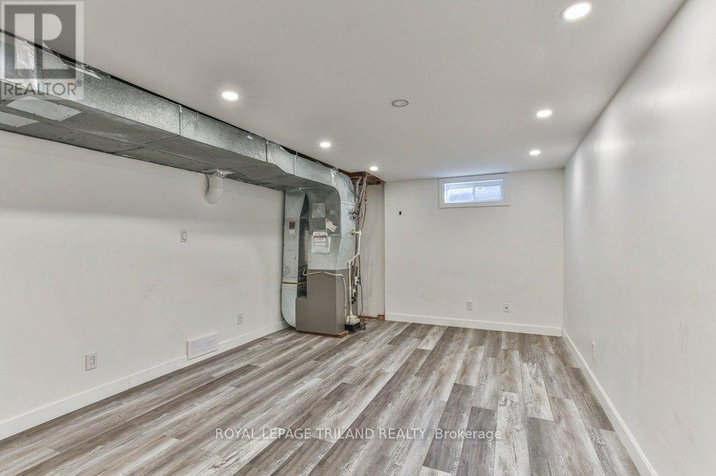 4 Maxwell Crescent, London North (North H), ON - Indoor Photo Showing Basement