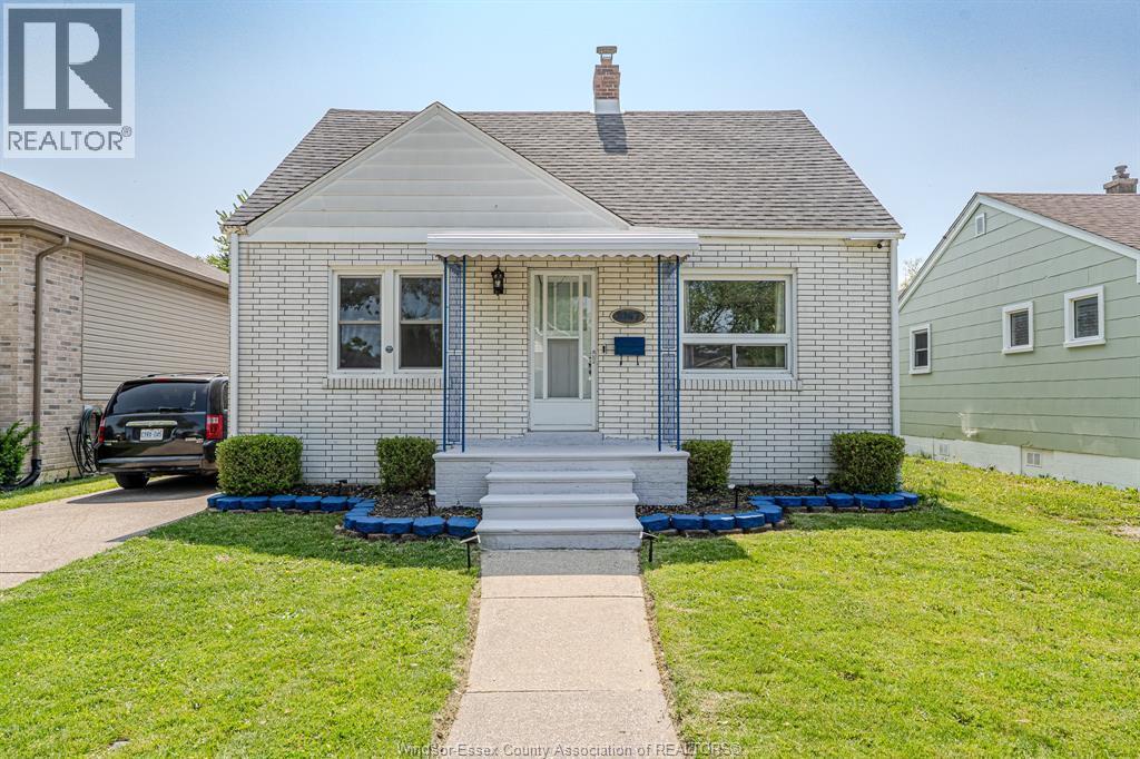 2367 Meighen, Windsor, ON - Outdoor