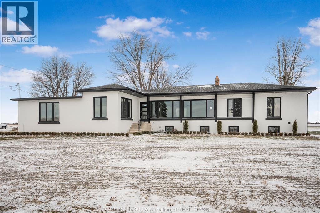 6511 Queens Line, Raleigh Township, ON - Outdoor