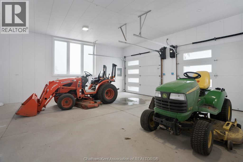 6511 Queens Line, Raleigh Township, ON - Indoor Photo Showing Garage
