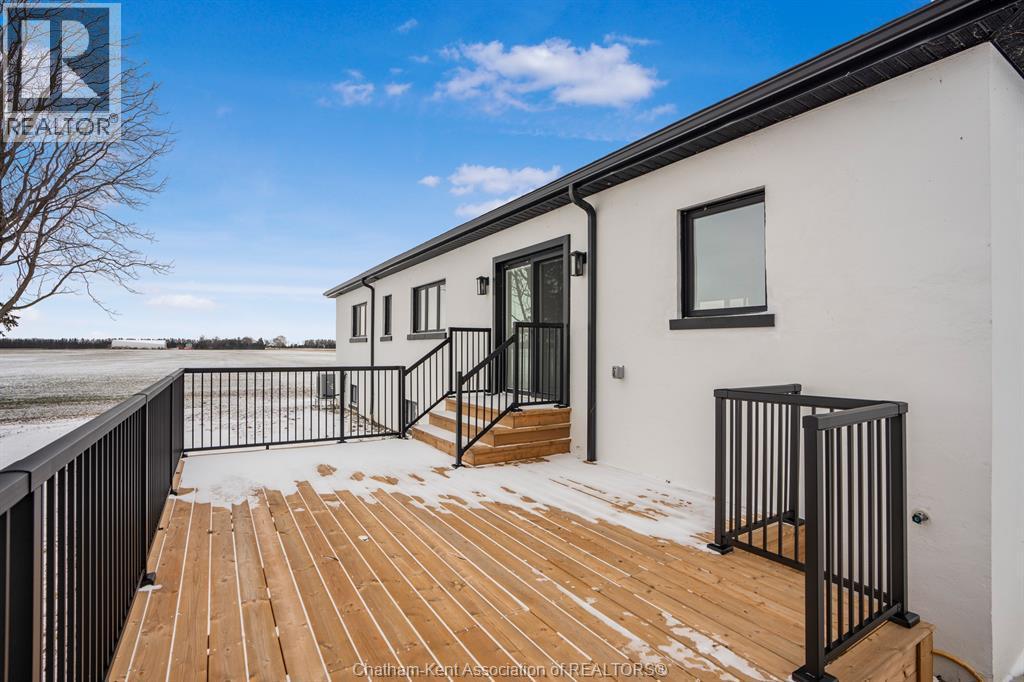 6511 Queens Line, Raleigh Township, ON - Outdoor With Exterior