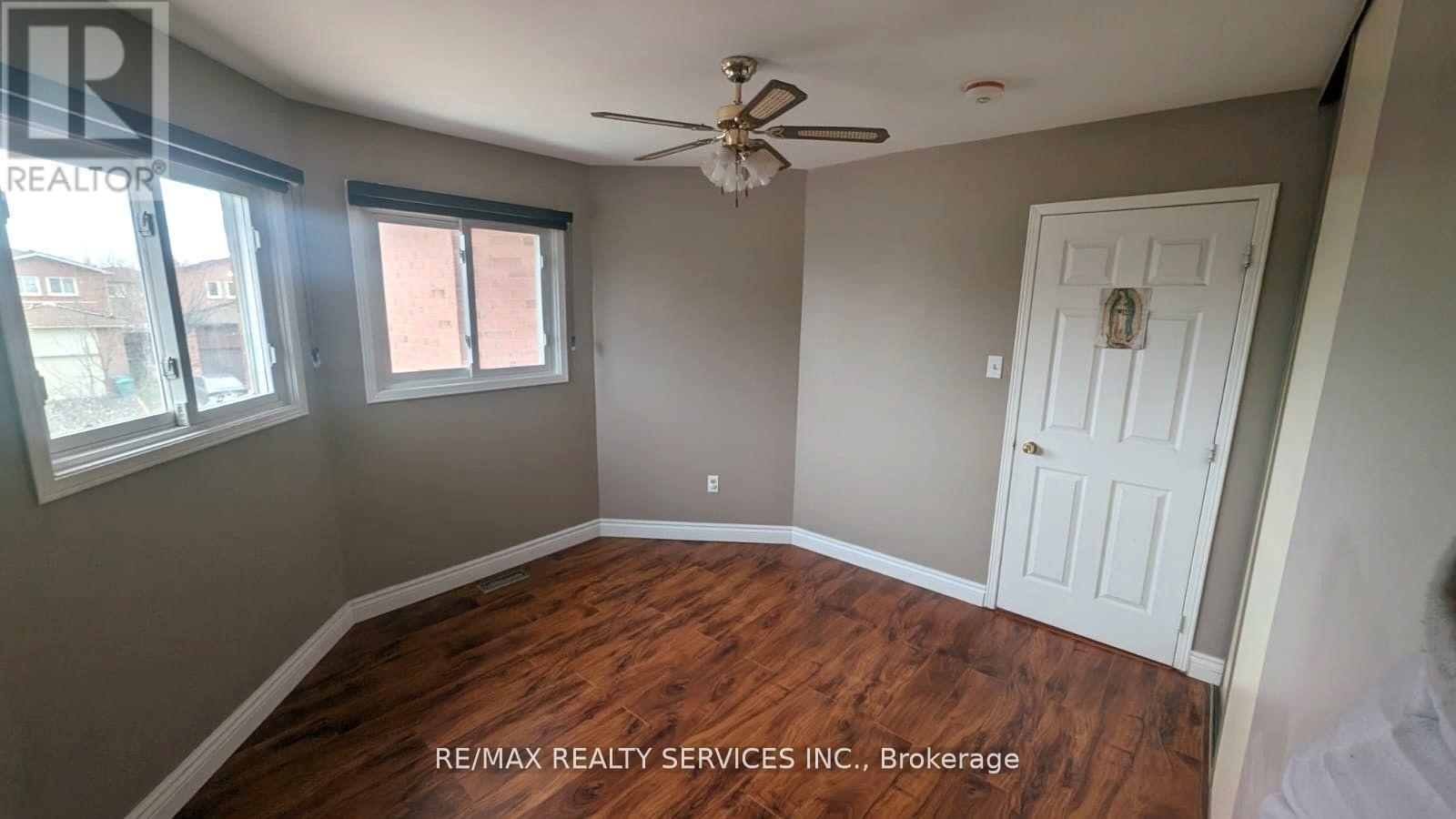 57 Atkins Circle, Brampton, ON - Indoor Photo Showing Other Room