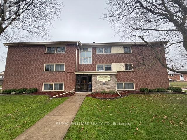 311 - 155 Queen Street N, Minto, ON - Outdoor