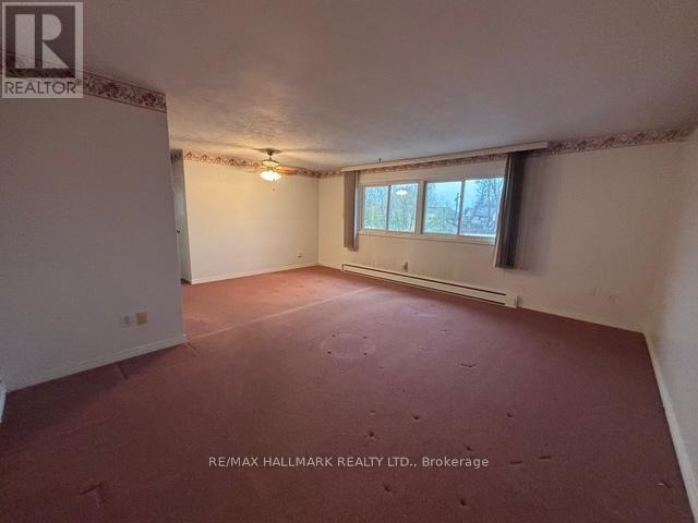 311 - 155 Queen Street N, Minto, ON - Indoor Photo Showing Other Room