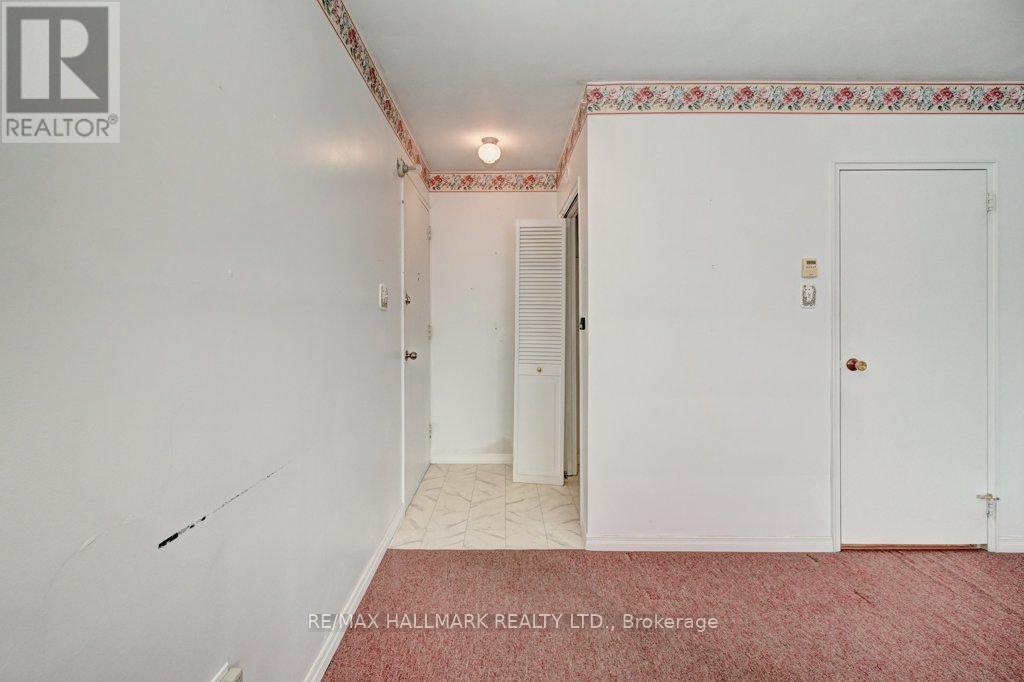 311 - 155 Queen Street N, Minto, ON - Indoor Photo Showing Other Room