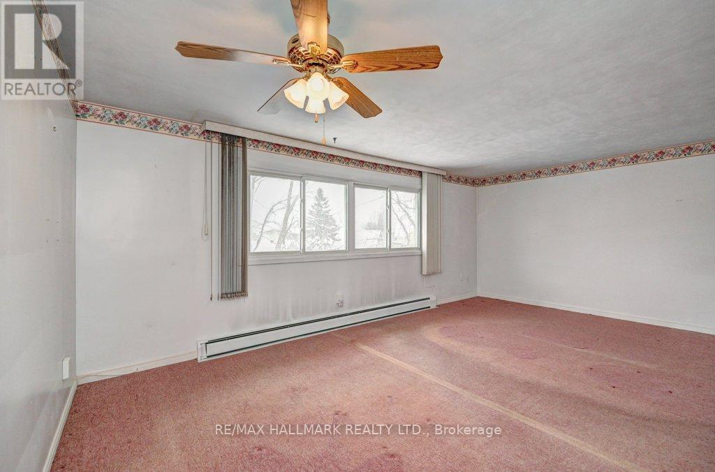 311 - 155 Queen Street N, Minto, ON - Indoor Photo Showing Other Room
