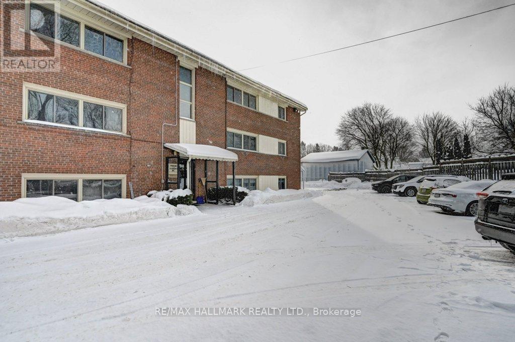 311 - 155 Queen Street N, Minto, ON - Outdoor