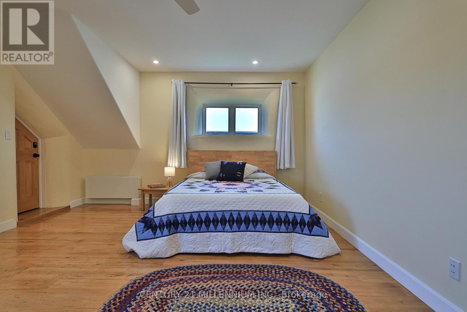 Primary bedroom - 322066 Concession Road 6-7, East Luther Grand Valley, ON - Indoor Photo Showing Bedroom