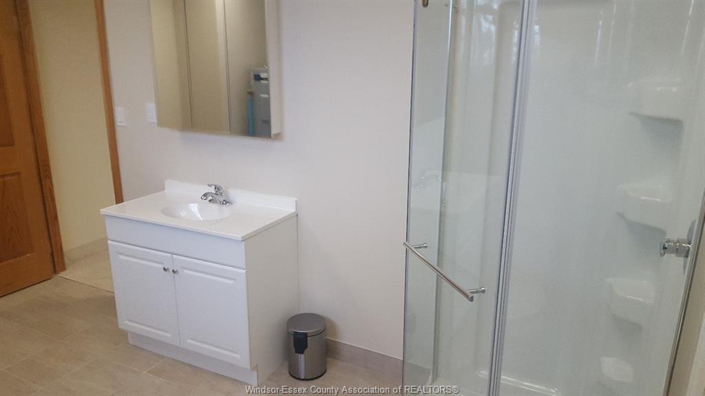 201-1060 University Avenue West, Windsor, ON