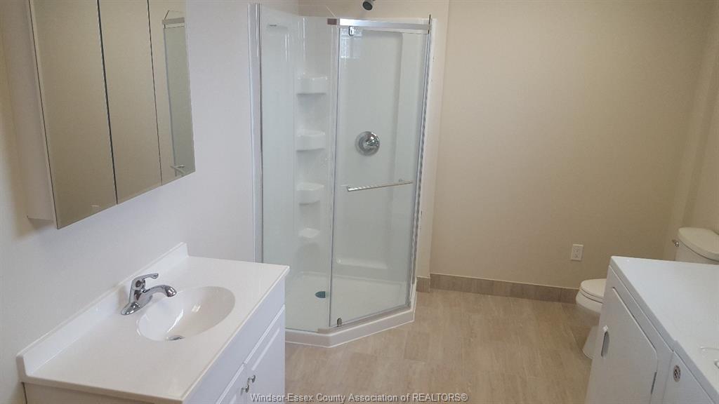 201-1060 University Avenue West, Windsor, ON