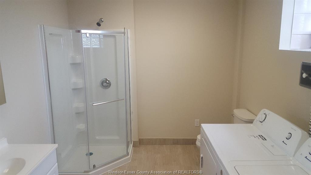 201-1060 University Avenue West, Windsor, ON