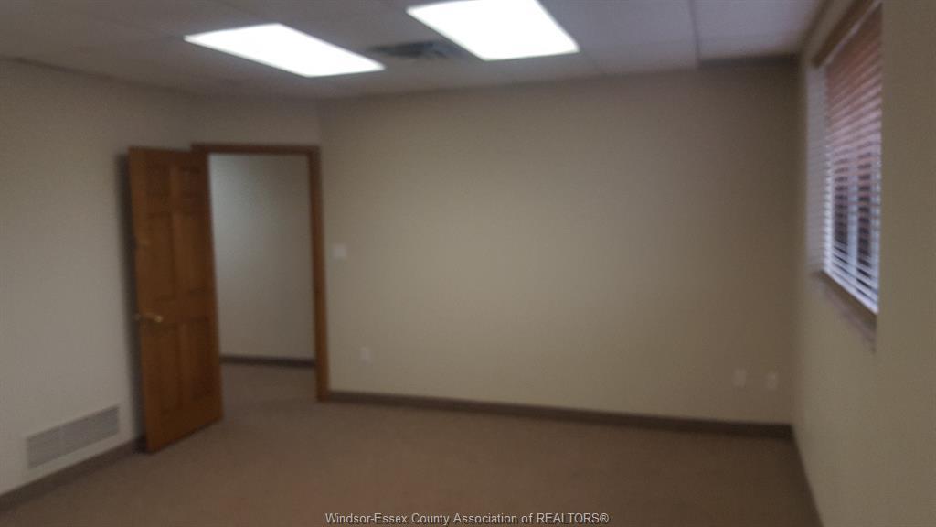 201-1060 University Avenue West, Windsor, ON