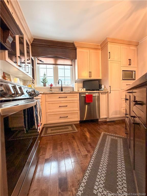 517 Victoria St, Dalhousie, NB