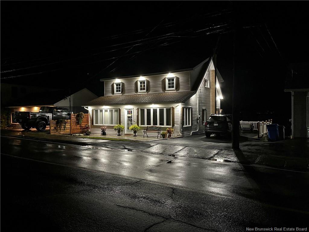 517 Victoria St, Dalhousie, NB