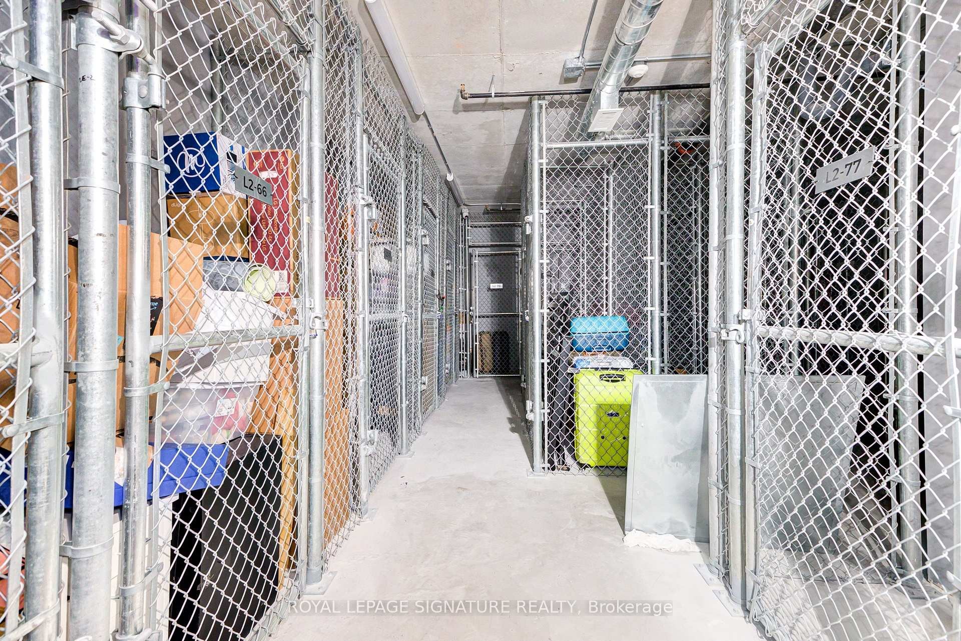 3901-60 Frederick Street, Kitchener, ON - Indoor