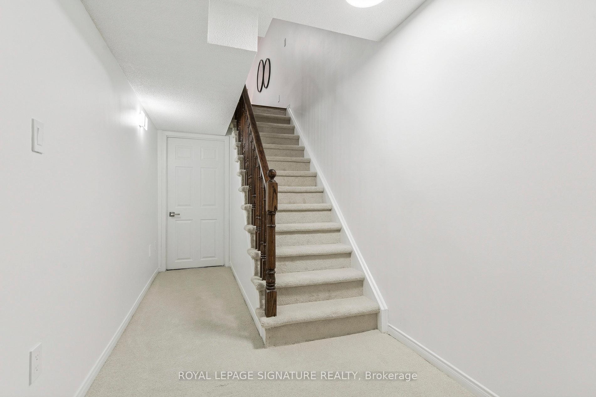 45-3950 Erin Centre Boulevard, Mississauga, ON - Indoor Photo Showing Other Room