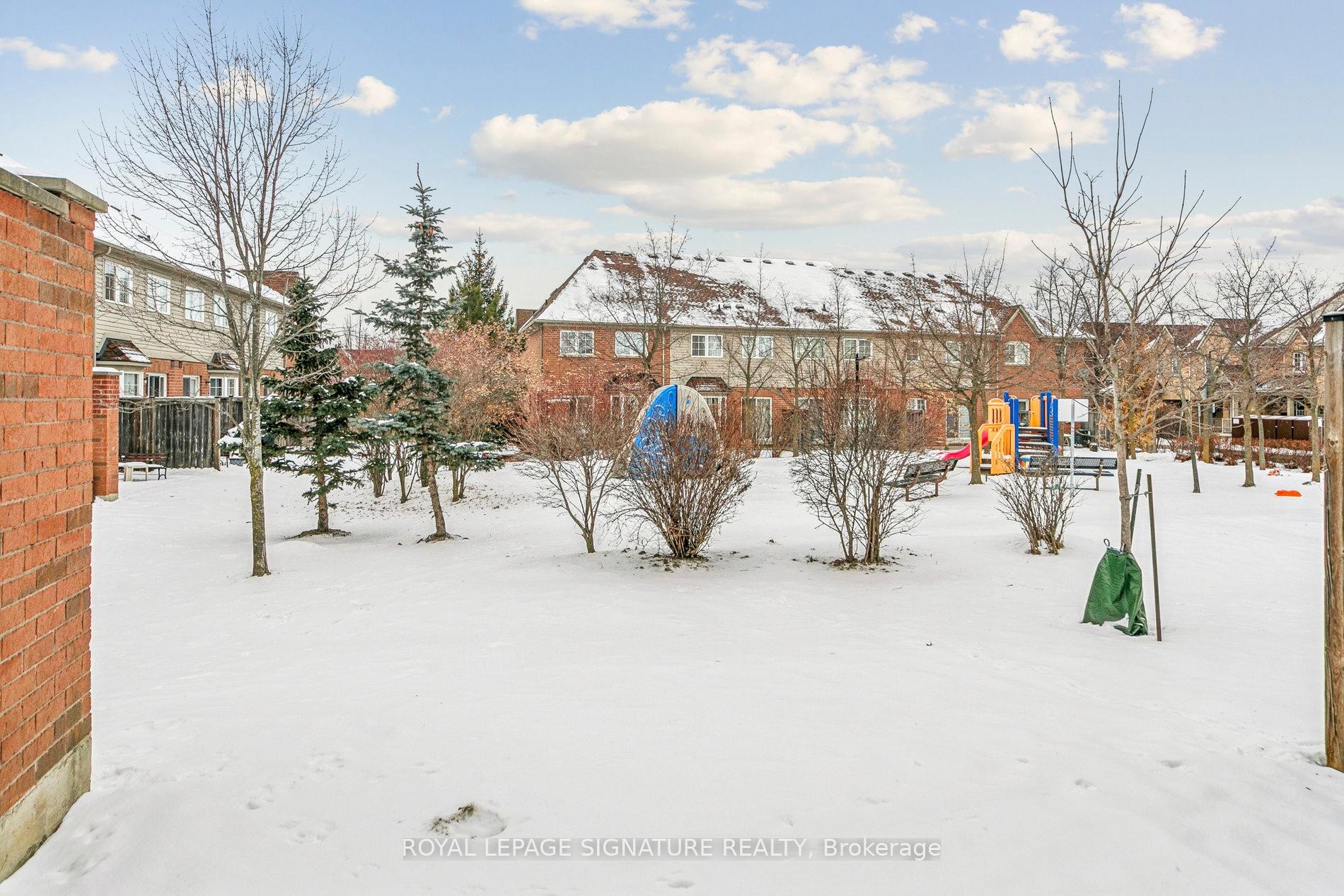 45-3950 Erin Centre Boulevard, Mississauga, ON - Outdoor