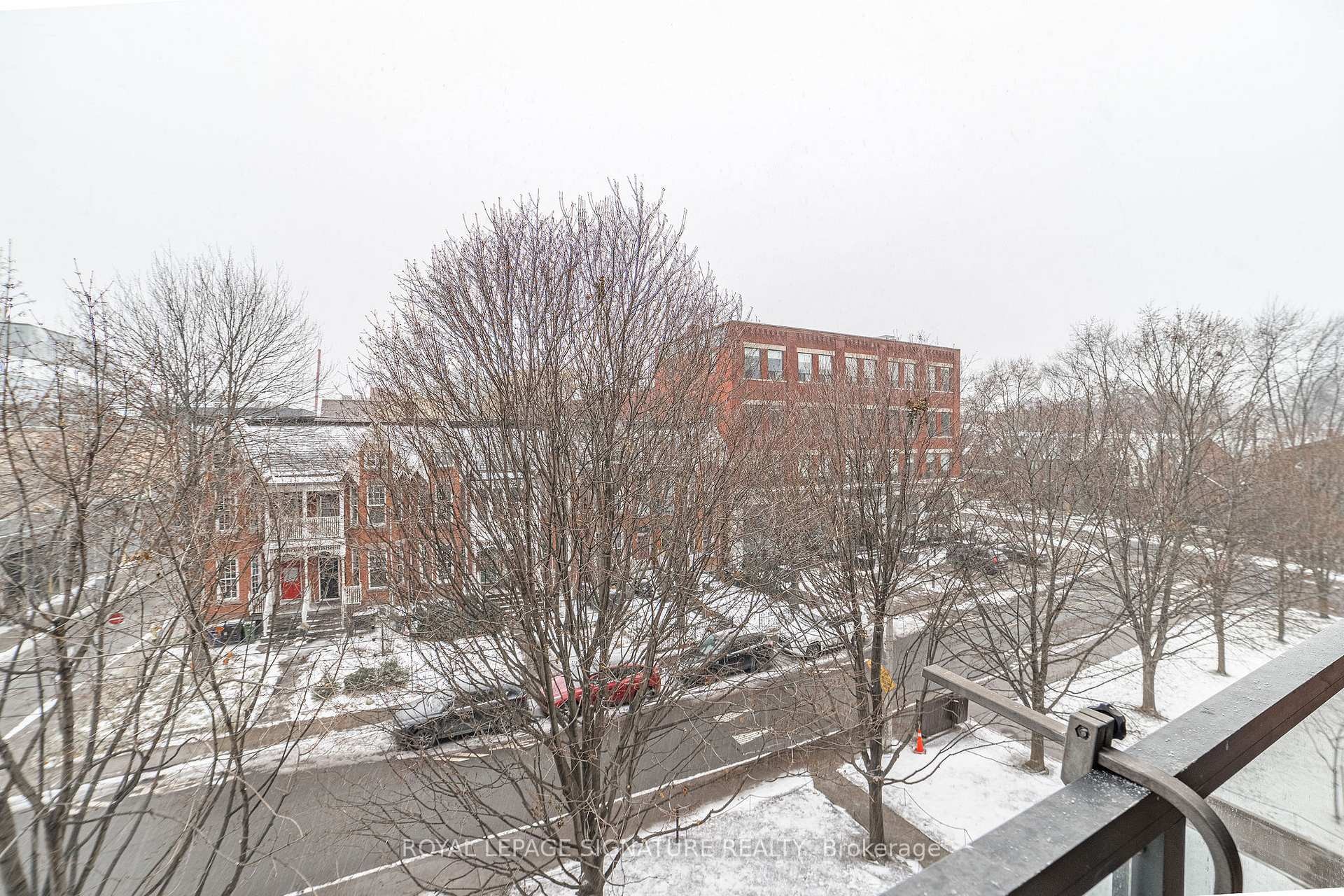 402-11 Soho Street, Toronto, ON - Outdoor With View