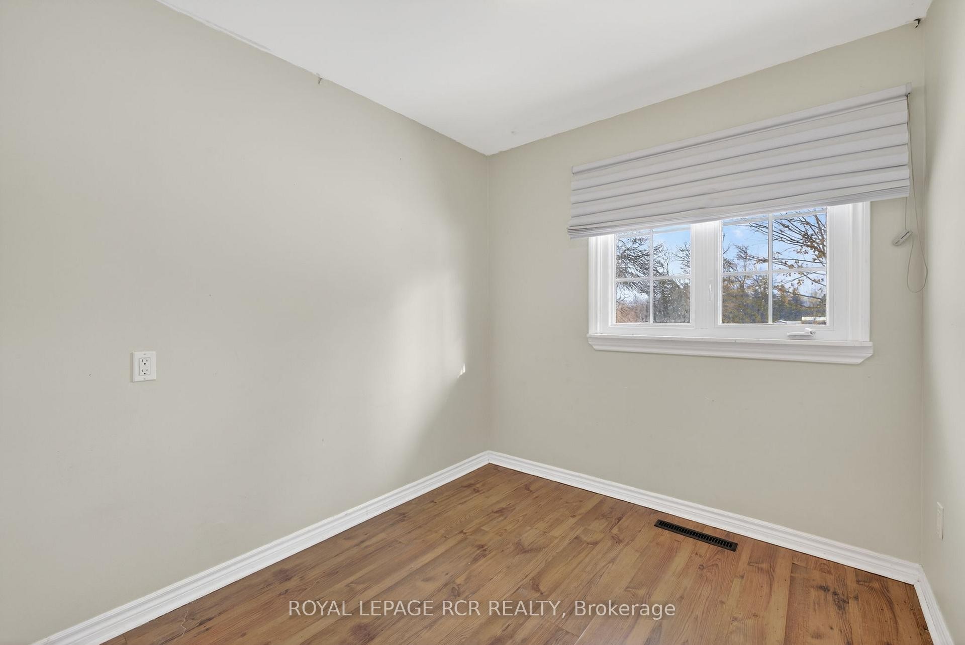 3 Starrview Crescent, Mono, ON - Indoor Photo Showing Other Room