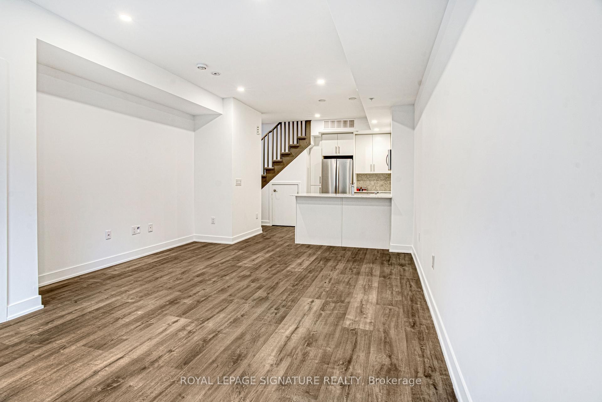 7-3492 Widdicombe Way, Mississauga, ON - Indoor