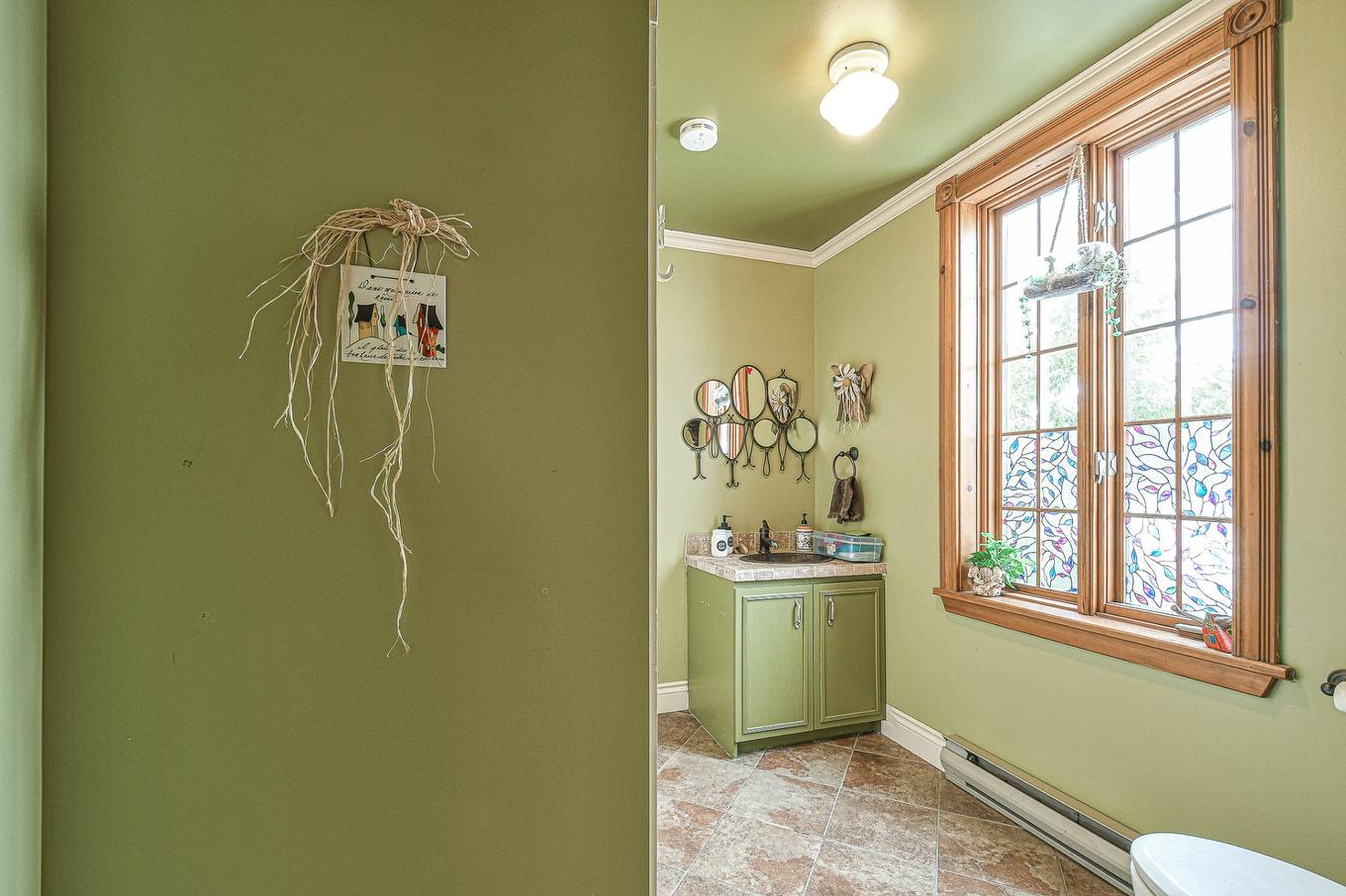 Salle d'eau - 1418 Rue Labelle, Sainte-Adèle, QC - Indoor Photo Showing Other Room