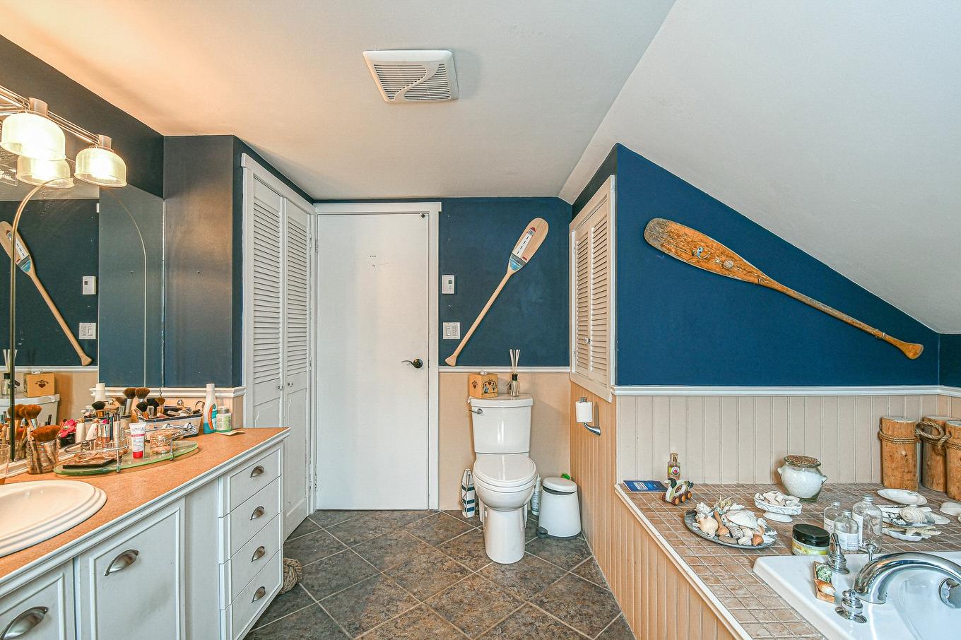 Salle de bains - 1418 Rue Labelle, Sainte-Adèle, QC - Indoor Photo Showing Bathroom