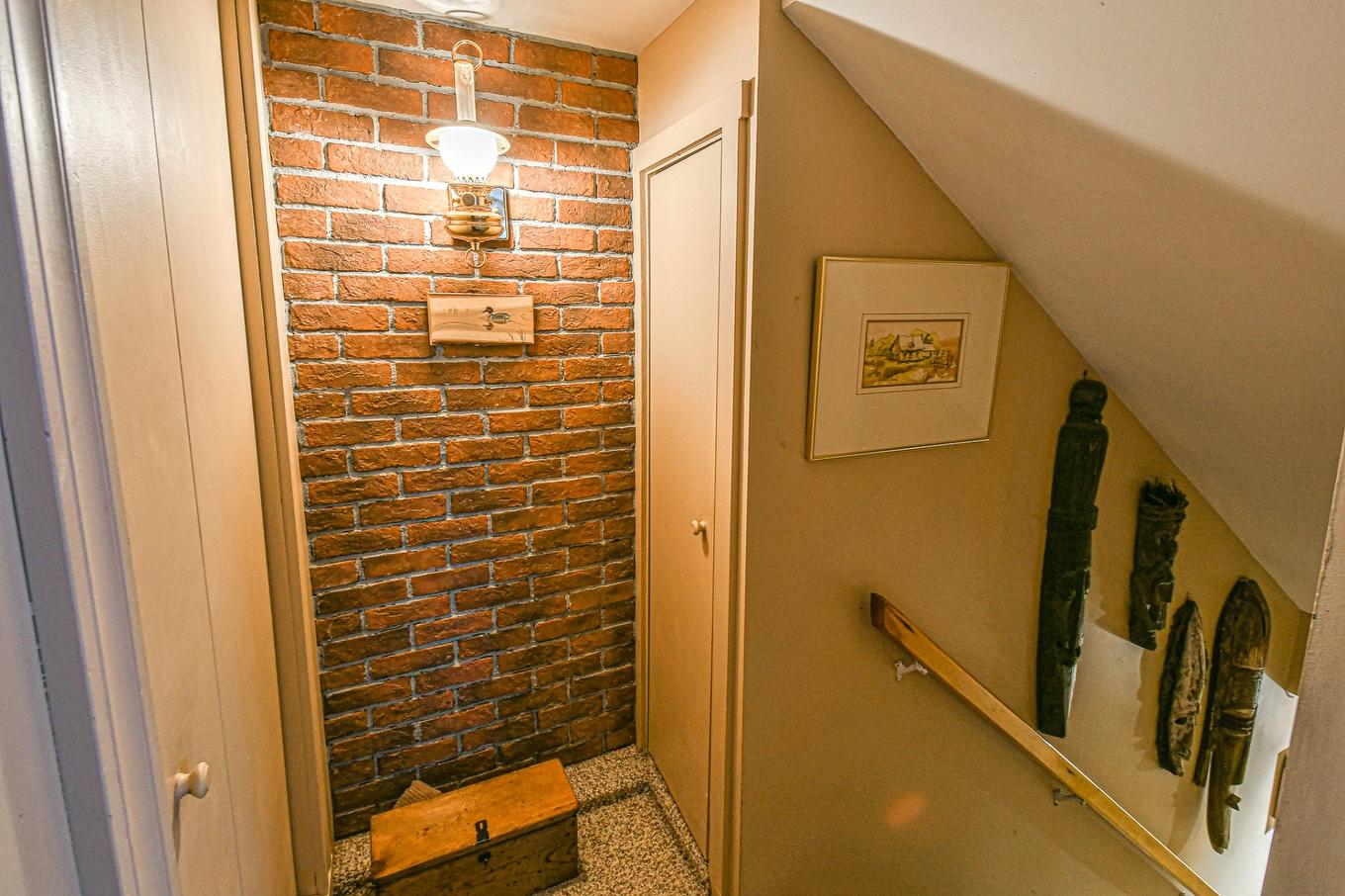 Escalier - 1418 Rue Labelle, Sainte-Adèle, QC - Indoor Photo Showing Other Room