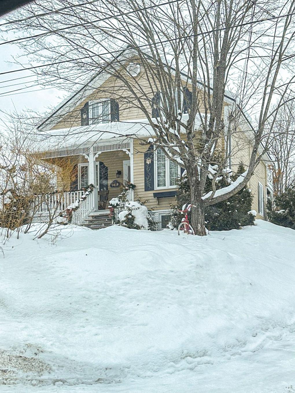 Façade - 1418 Rue Labelle, Sainte-Adèle, QC - Outdoor