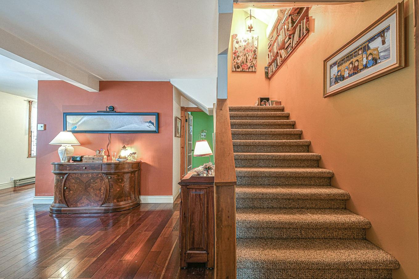 Escalier - 1418 Rue Labelle, Sainte-Adèle, QC - Indoor Photo Showing Other Room